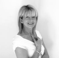 Rhona Gillmore Health & Beauty
